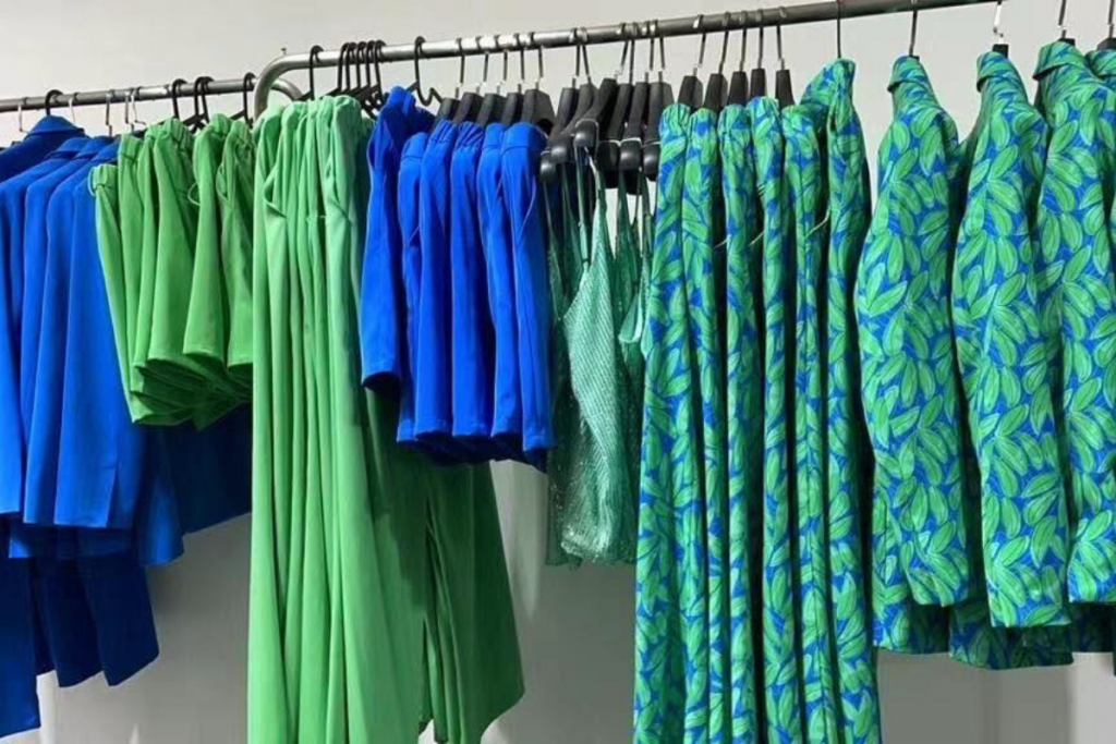 quality control clothing factory fabric color check