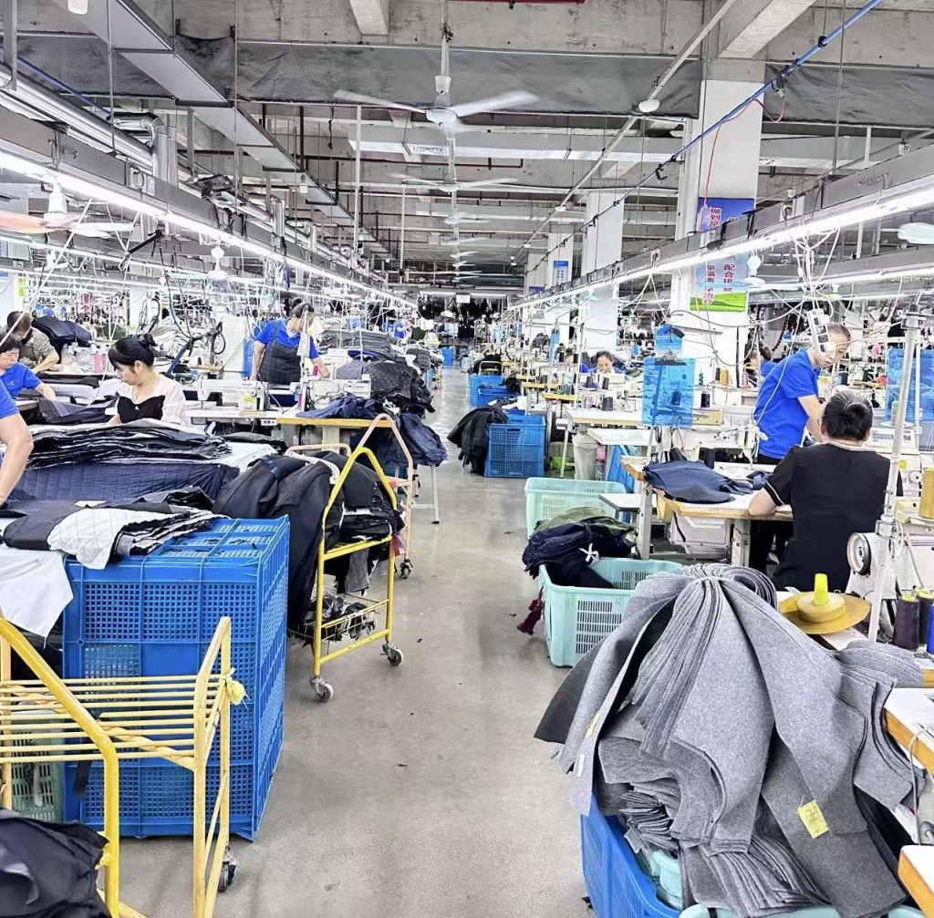 ow MOQ Clothing Manufacturer for Startups