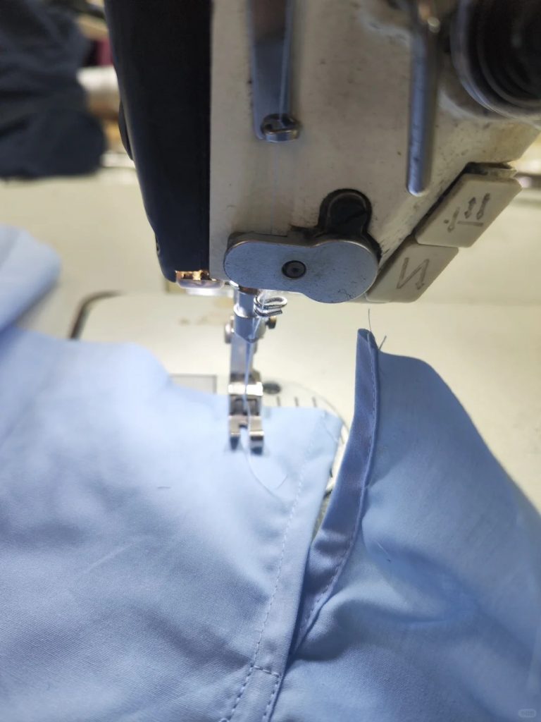 clothing manufacturer in China for small brands MOQ sample cost fabric sourcing